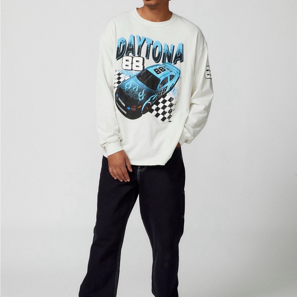 White Daytona 88 Graphic Long Sleeve Tee